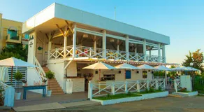 Flores Garden - Menada Apartments - Image 5
