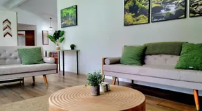 Oasis Riverfront House -10 min to Sequoia - Image 2