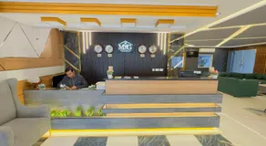 Marigold hotel and restaurant - Image 3