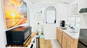 Cozy Guesthouse - 15 Min to Downtown SD - Image 3