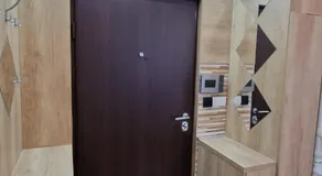 Porodicno-poslovni udoban stan - Image 4