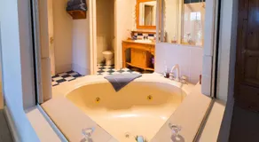 Strathearn Park Lodge - Image 4