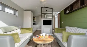 2 Bed in Oulton Broad oc-m31734 - Image 2