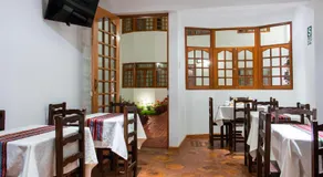 Hotel & Bungalows Villa Valencia - Image 5