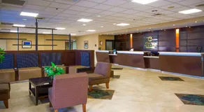 Clarion Inn & Suites Miami International Airport - Image 3