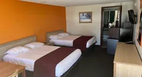 Sunrise Inn - Bradenton - Image 5