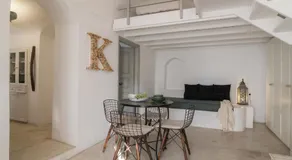 Kampanario Luxury Two-Bedroom Villa with Private Jacuzzi - Image 4
