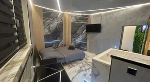 Wellness Suite Essen mit Whirlpool & Sauna - Image 2