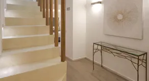 Double A Luxury Room - Image 4