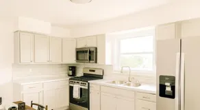 The Atlantic City House 3BR 4 Beds Guaranteed Comfort - Image 5