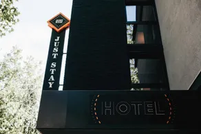 JustStay Ratingen Hotel & Apartments - Image 4