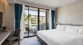 Sunshine Beach Residence Resort - Image 2