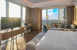 Wuzhen Embankment Resort Hotel - Image 2