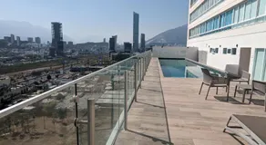 Stylish Panoramic Views City Loft - Image 2