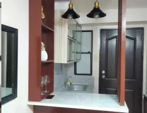 Estien’s cozy condo to stay with kitchen - Image 5