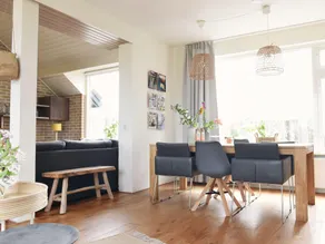 Bright Holiday Home in Callantsoog with Garden - Image 2