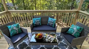 Modern Luxe Retreat near Braves Fast WiFi and Parking - Image 5