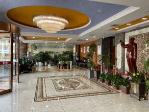 Jinhong Star Hotel - Image 3