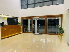 ZEKE HOTELS - Image 4