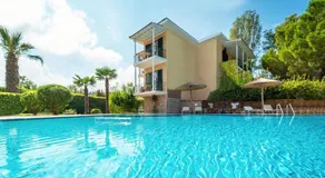 Adani Hotel - Image 4