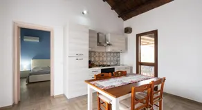 Villa Anna con piscina privata, vista sulle montagne, Wi-Fi e aria condizionata - Image 3