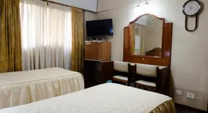 Eleven Palace Hotel - Image 2