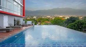Hotel Santika Palu - Image 3