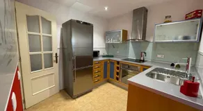 Apartamento en zona playa con vistas a la bahía - Image 3