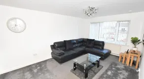 3 Bedroom Apartment in a Quiet Location - Image 4