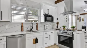 Avondale Home - Image 3