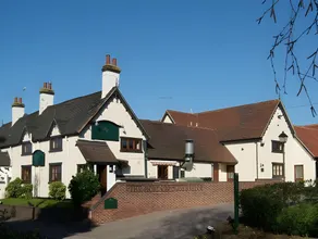 Golden Lion Hotel - Image 4