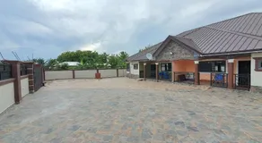 Mama Jane's Villa - Image 5