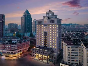 Moments Qingdao (May Fourth Square ) - Image 4