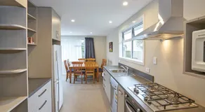 Accommodation Fiordland -The Three Bedroom House at 226A Milford Road - Image 2
