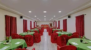 Holiday Home Resort - Image 3