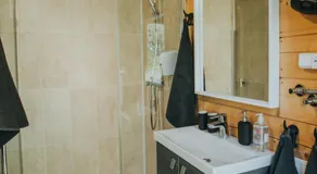 Mirror house - Image 2