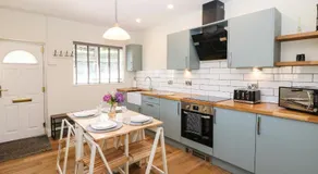 The BungalowBarlow - Image 3