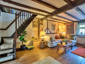 Retreat in Surrey near Hever Castle - Image 2
