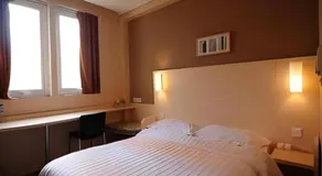 Super8 Hotel Anyang Hongqi Road - Image 2