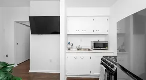 Northside Suites - 4 Apartments - Image 5