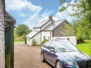 Vintage Holiday home in Welshpool with Garden - Image 2