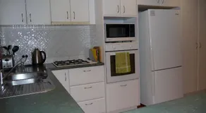 Shepp Central Apartment - Image 5