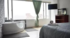 La Puerta Rota - Image 2