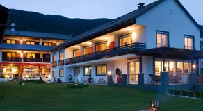Seehaus "Kärnten Inn" mit direktem Seezugang und E-Ladestation - Image 4