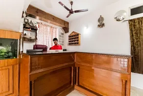 Hotel O Sushma Lodge - Image 4