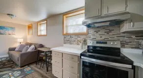 Charming and cozy downtown Bozeman 1 bedroom condo Walk to dinner and drinks - Image 5