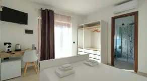 Zenia Rooms - Image 2