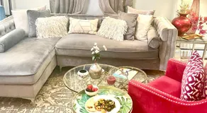 Grande Lux Room- Boutique Style-20mins to MetLife Stadium, NY NJ - Image 2