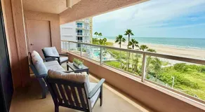 Crescent Beach Club 4D - Image 5