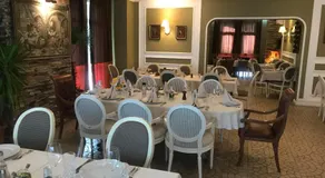 Family Hotel Garden - Image 3